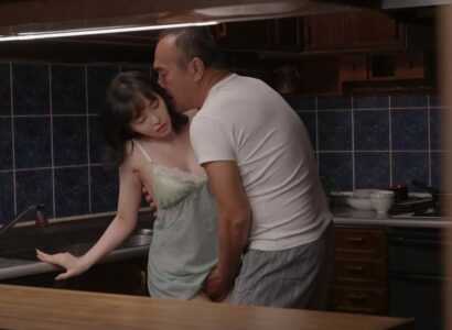 Bố chồng góa vợ gặp phải con dâu thiếu thốn vì chồng mãi mê công việc - Phim sex không che full HD VLXX JAV